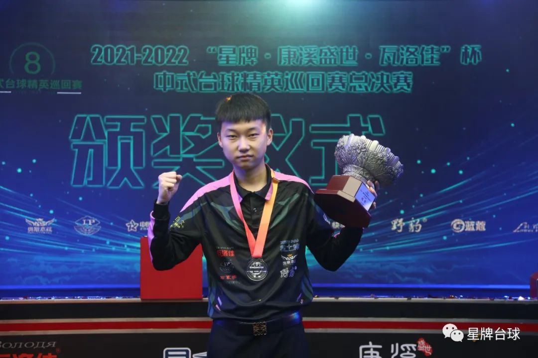 都经过详细 都经过详细