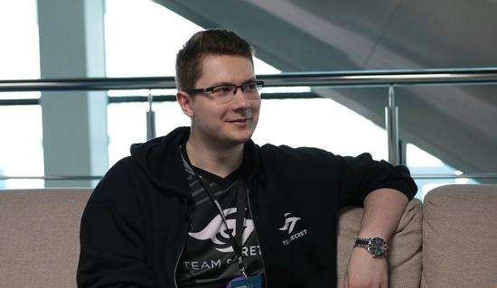 我们可以看 我们可以看