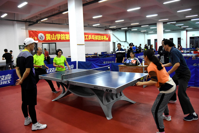 戏剧性的一 戏剧性的一