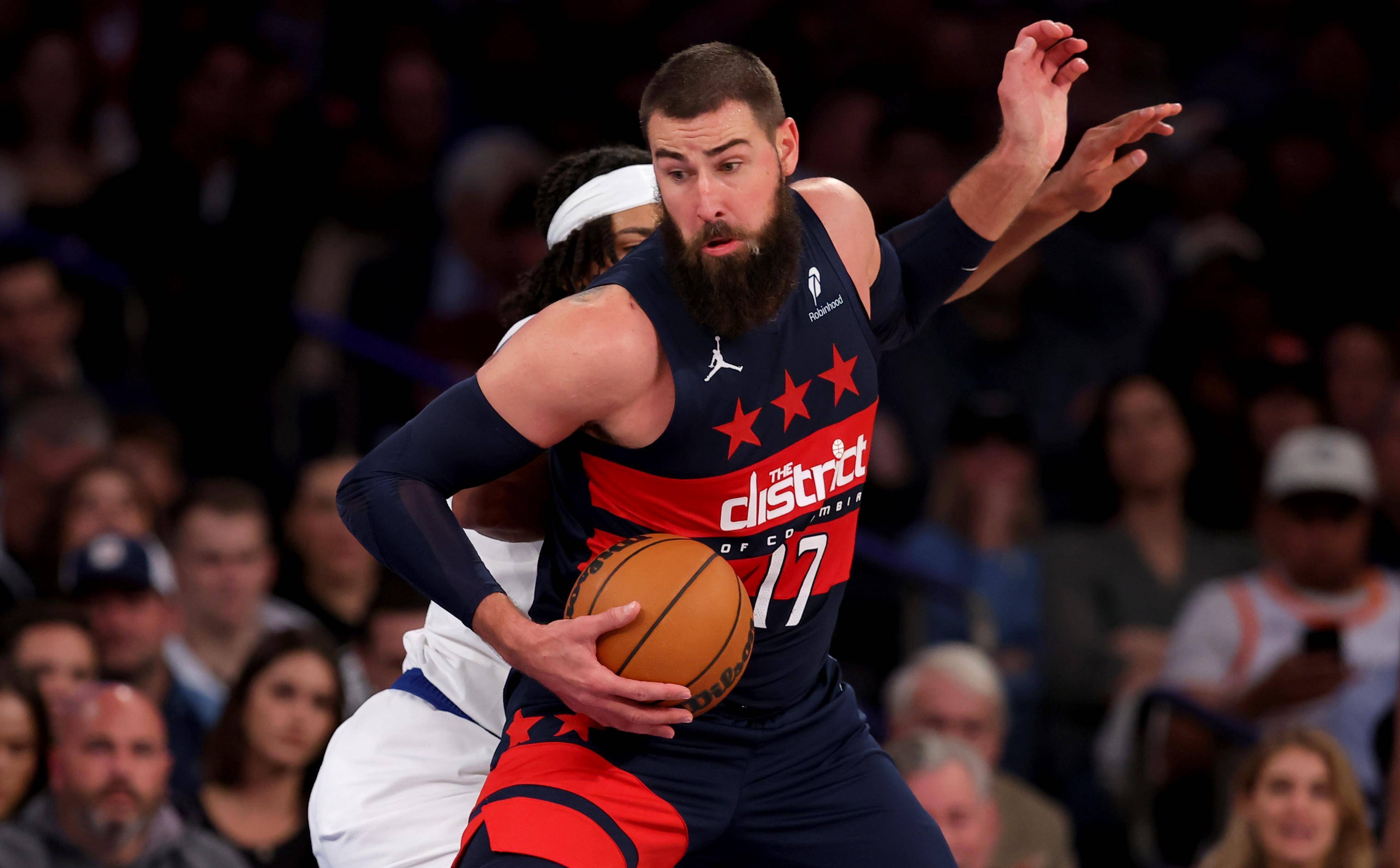 后者面对门 后者面对门