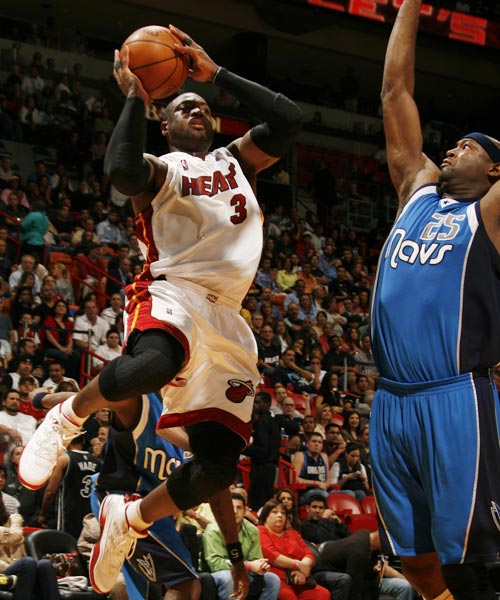 [乒乓球]世乒联冠军赛重庆站第1轮：林高远VS赵大成 集锦.